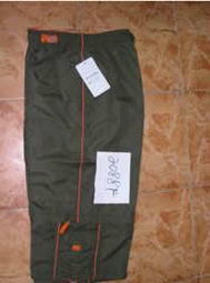 福州榮登貿(mào)易服裝鞋帽零售與批發(fā) 一站式采購(gòu)，引領(lǐng)時(shí)尚新潮流