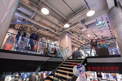 阿迪達(dá)斯逆勢擴(kuò)張，香港零售業(yè)的冰與火之歌